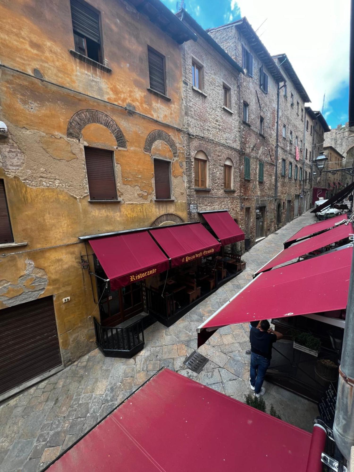 Vicolo 17 Apartment Volterra Exterior photo